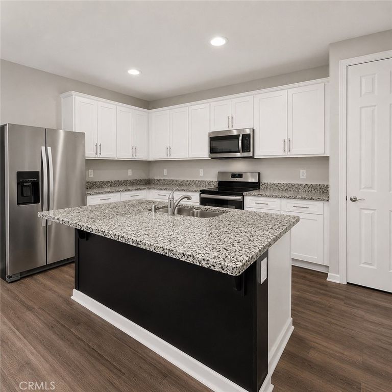 26264 Jasmiine Avenue, Murrieta, CA 92563 — photo 2
