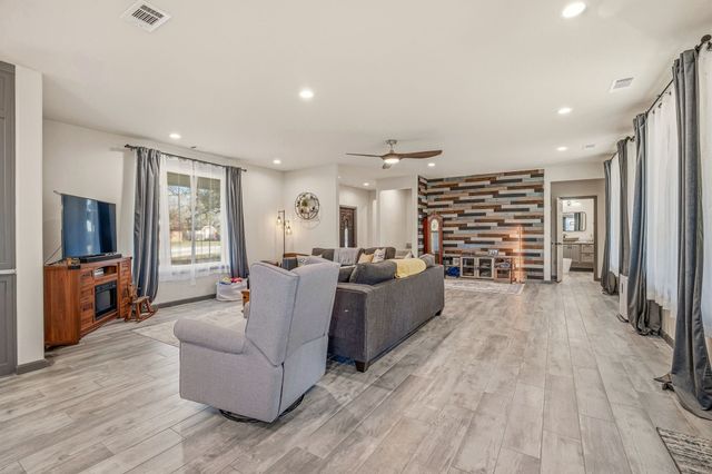 435 Edwards Drive, Dublin, TX 76446