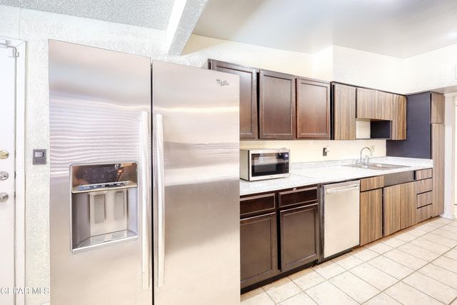 10036 JAMAICA Street, El Paso, TX 79924