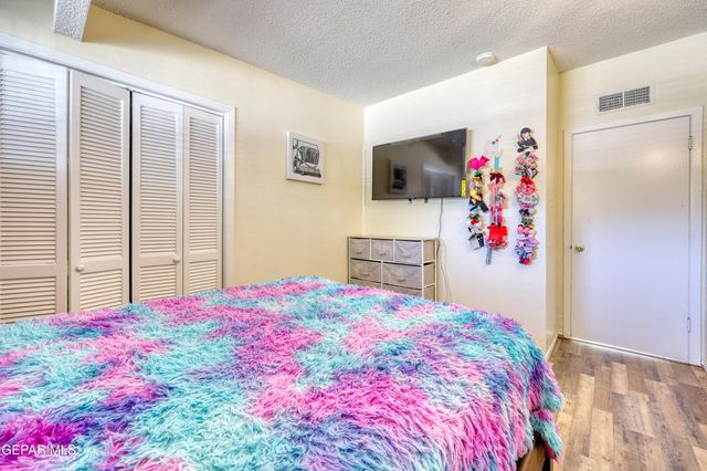 10036 JAMAICA Street, El Paso, TX 79924