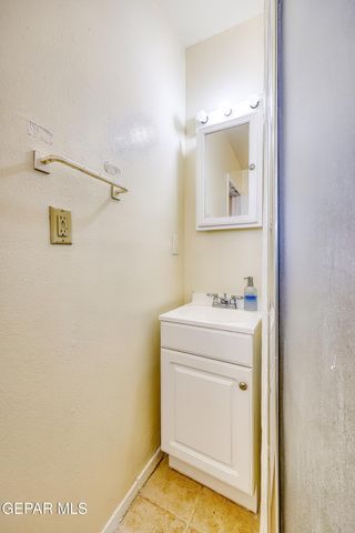 10036 JAMAICA Street, El Paso, TX 79924