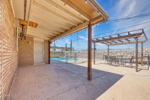 10036 JAMAICA Street, El Paso, TX 79924
