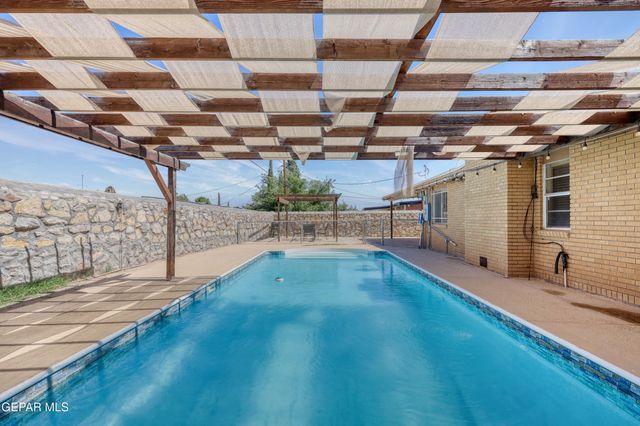 10036 JAMAICA Street, El Paso, TX 79924