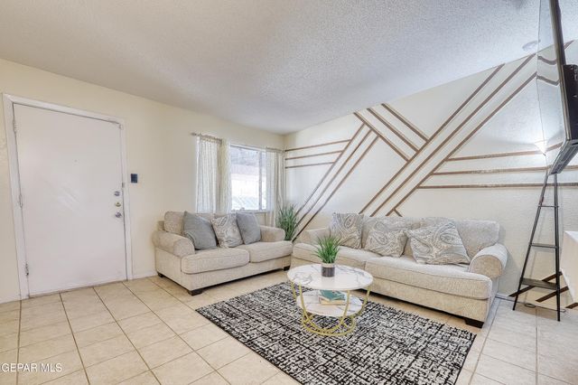 10036 JAMAICA Street, El Paso, TX 79924