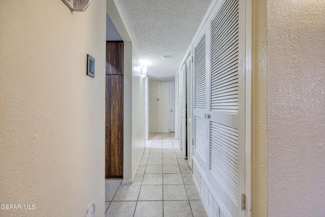 10036 JAMAICA Street, El Paso, TX 79924