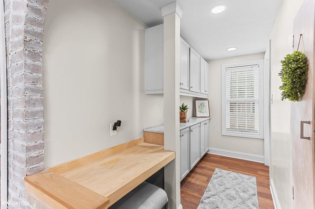 261 Jones Street, Mt Clemens, MI 48043