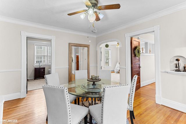 261 Jones Street, Mt Clemens, MI 48043