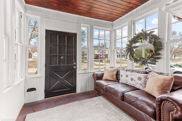 261 Jones Street, Mt Clemens, MI 48043