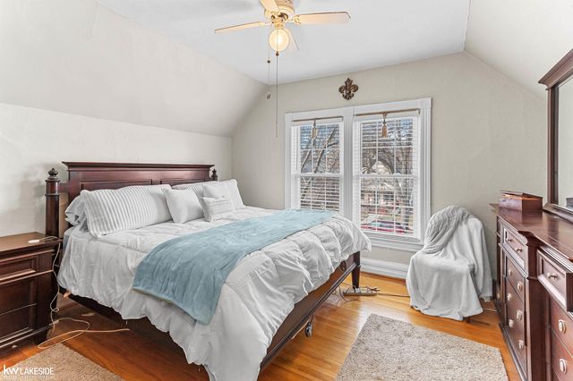 261 Jones Street, Mt Clemens, MI 48043