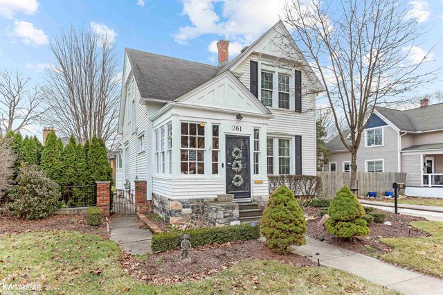 261 Jones Street, Mt Clemens, MI 48043