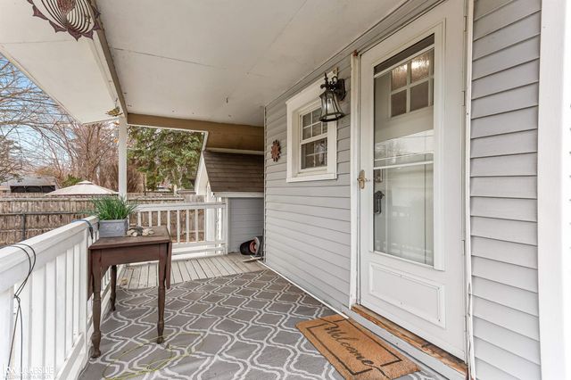 261 Jones Street, Mt Clemens, MI 48043