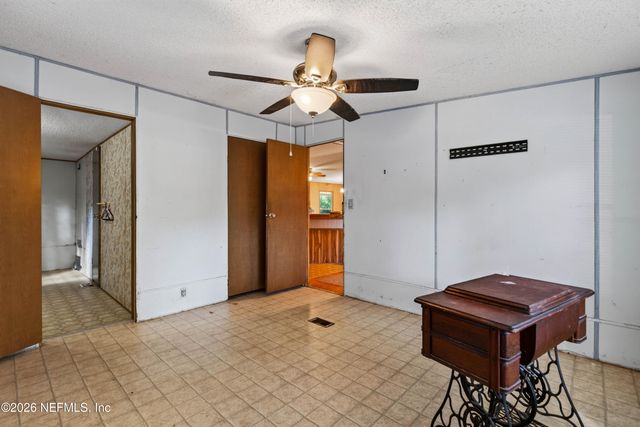 115 GORBUTT Road, Crescent City, FL 32112