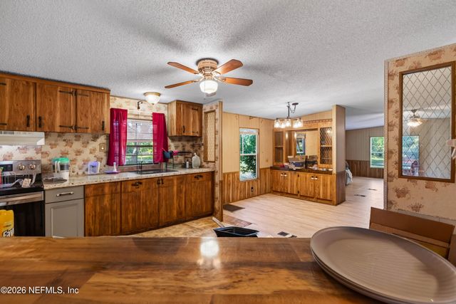 115 GORBUTT Road, Crescent City, FL 32112