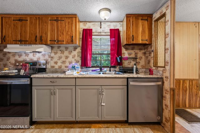 115 GORBUTT Road, Crescent City, FL 32112