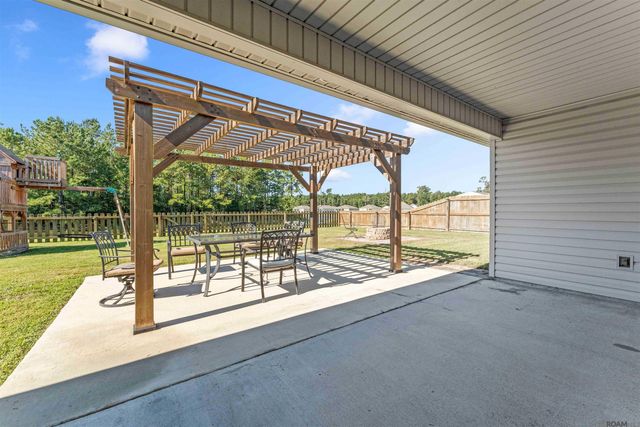 12792 Fowler Dr, Denham Springs, LA 70706