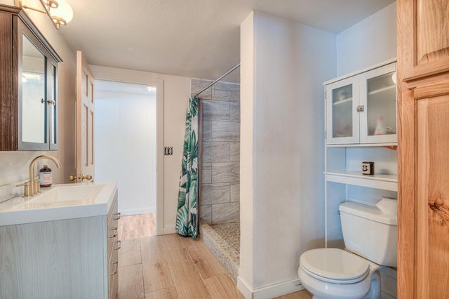 52351 Dustan Road, La Pine, OR 97739