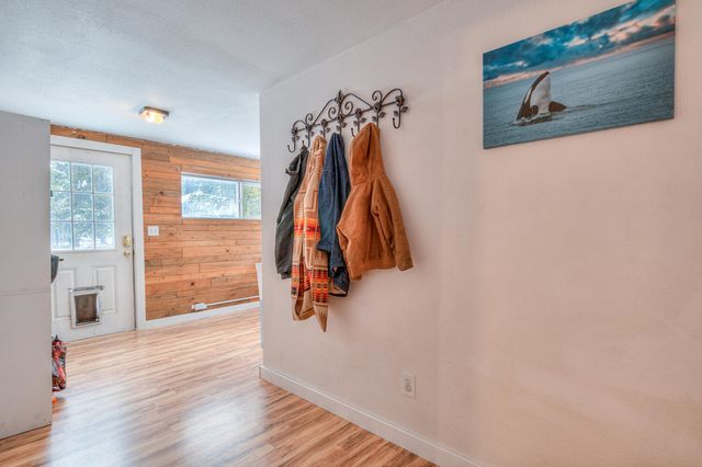 52351 Dustan Road, La Pine, OR 97739