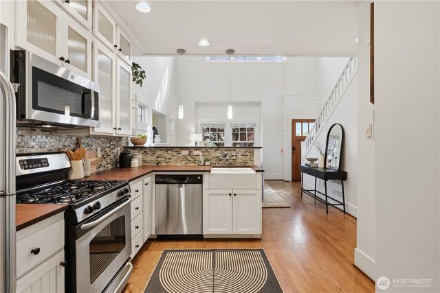 1615 A 21st Avenue, Seattle, WA 98122