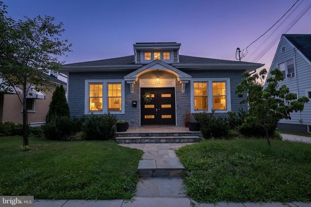 236 PEABODY ST NW, Washington, DC 20011