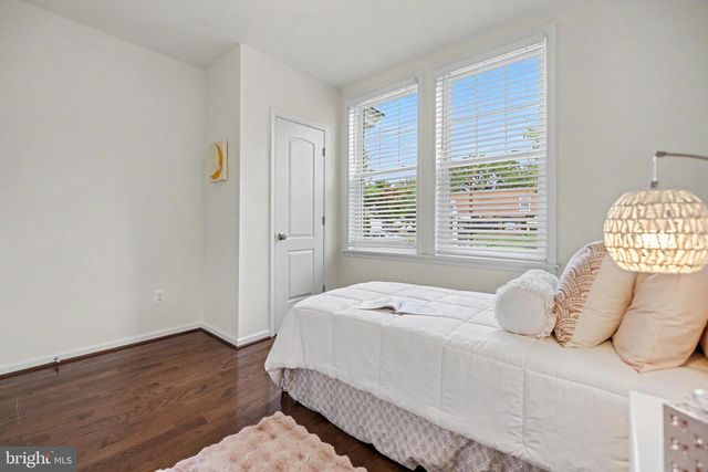 236 PEABODY ST NW, Washington, DC 20011