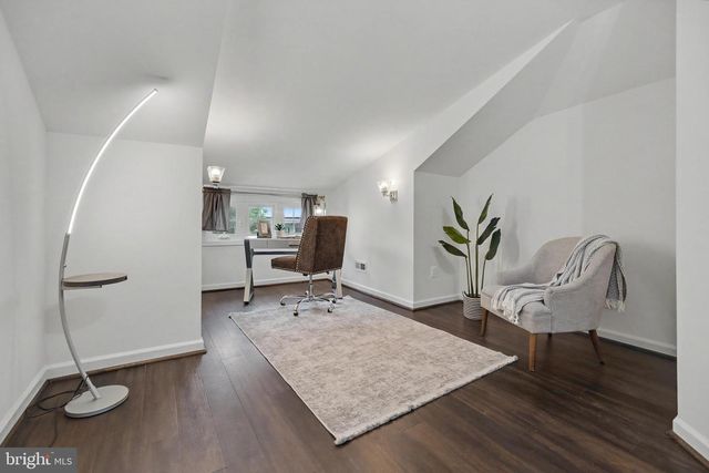236 PEABODY ST NW, Washington, DC 20011
