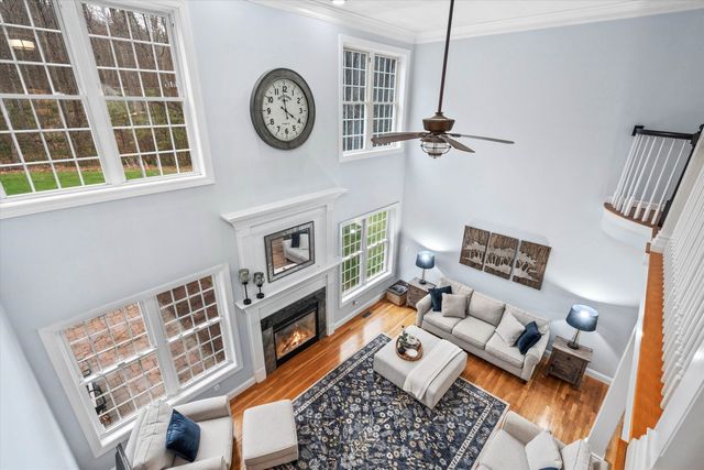 1 Dorothys Way, Bedford, NH 03110