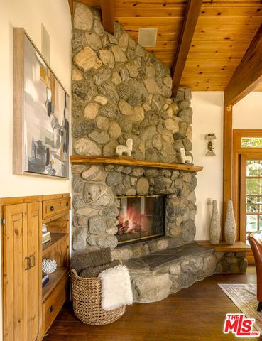 33269 Mulholland Highway, Malibu, CA 90265