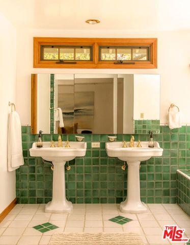 33269 Mulholland Highway, Malibu, CA 90265