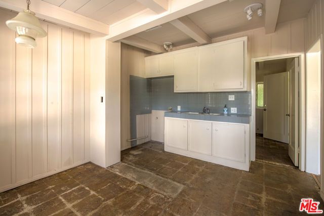 33269 Mulholland Highway, Malibu, CA 90265