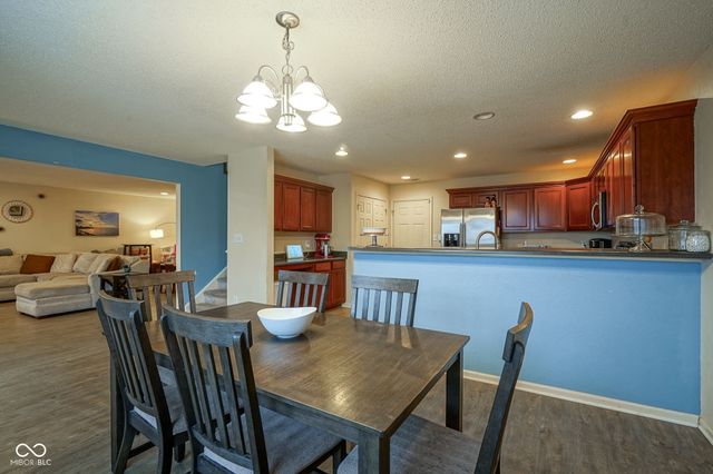 12465 Old Pond Road, Noblesville, IN 46060