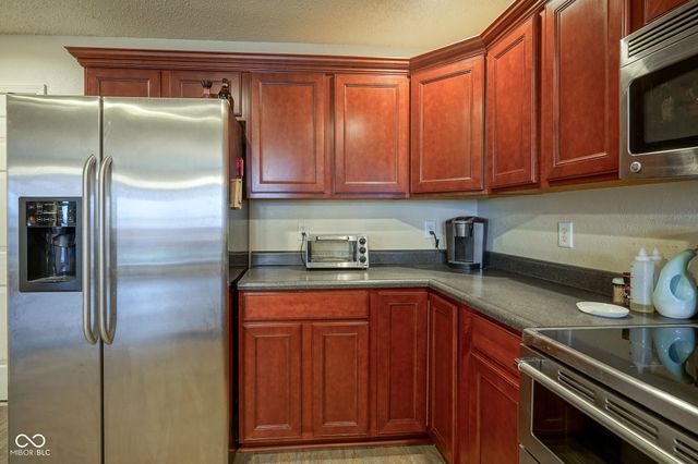 12465 Old Pond Road, Noblesville, IN 46060