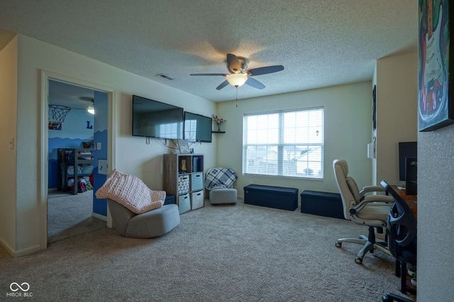 12465 Old Pond Road, Noblesville, IN 46060