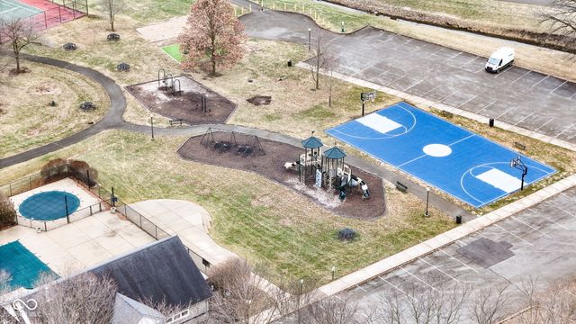 12465 Old Pond Road, Noblesville, IN 46060