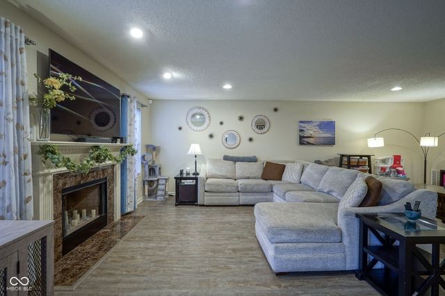 12465 Old Pond Road, Noblesville, IN 46060