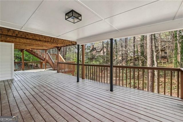 105 Inverness Approach, Roswell, GA 30075