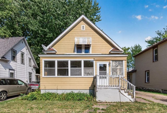 2332 Sheridan Avenue N, Minneapolis, MN 55411