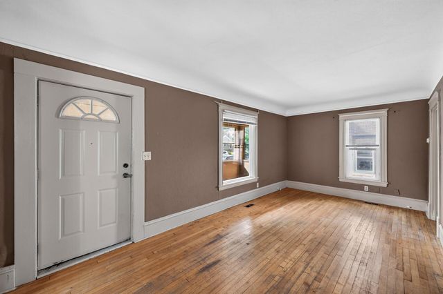 2332 Sheridan Avenue N, Minneapolis, MN 55411