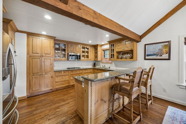 3703 Granada Avenue, University Park, TX 75205