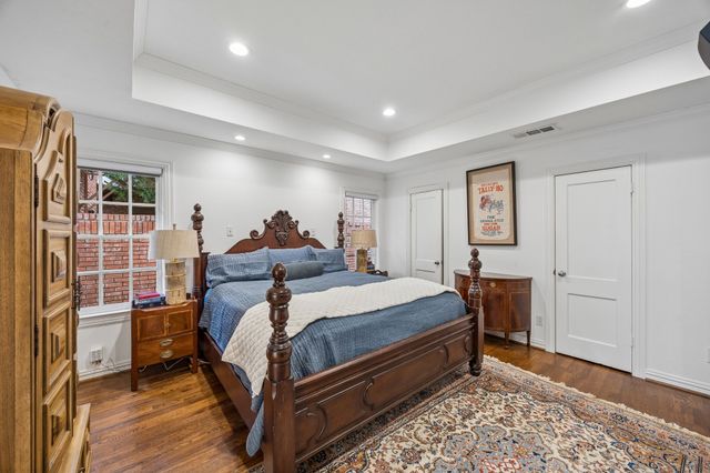 3703 Granada Avenue, University Park, TX 75205