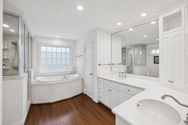 3703 Granada Avenue, University Park, TX 75205