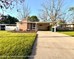 2913 Lafayette Avenue, Lansing, MI 48906