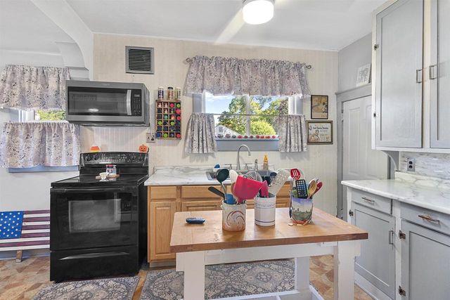 1749 Forest Avenue, Beloit, WI 53511