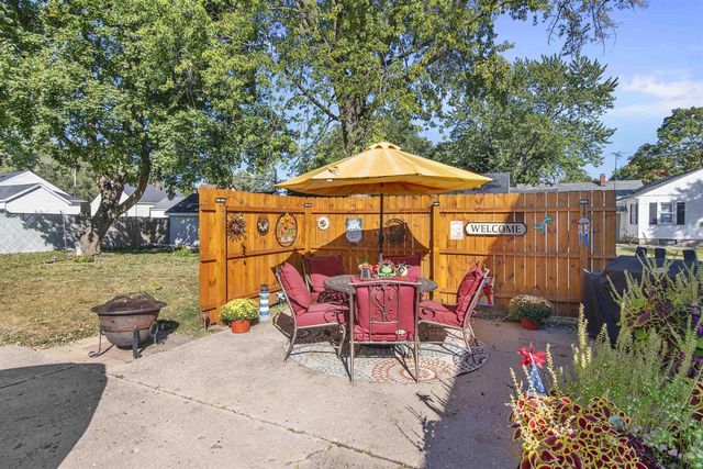 1749 Forest Avenue, Beloit, WI 53511