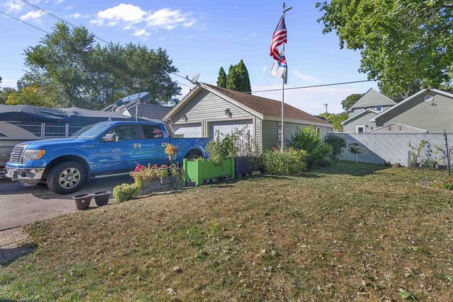 1749 Forest Avenue, Beloit, WI 53511