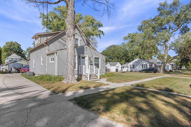 1749 Forest Avenue, Beloit, WI 53511