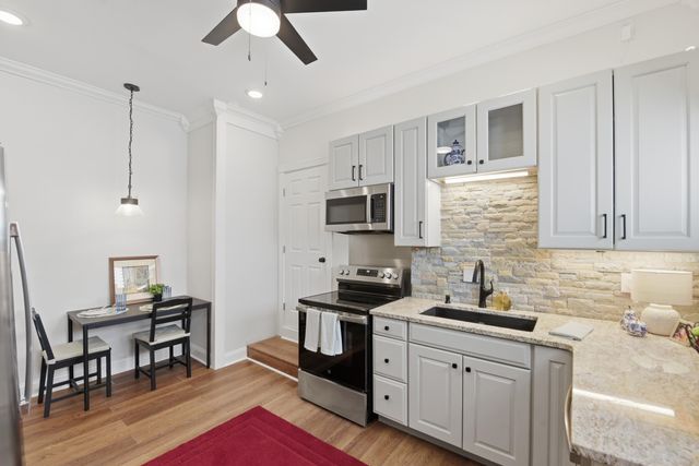 25 W 12th Street, Newport, KY 41071