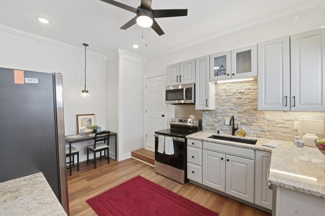 25 W 12th Street, Newport, KY 41071