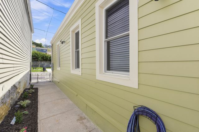 25 W 12th Street, Newport, KY 41071