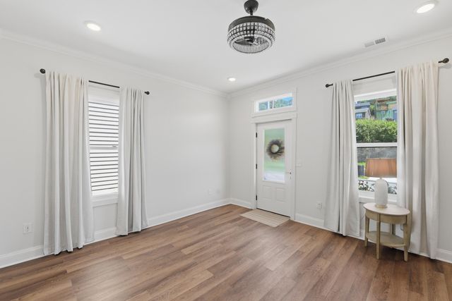 25 W 12th Street, Newport, KY 41071