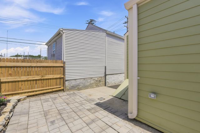 25 W 12th Street, Newport, KY 41071